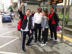 İl Başkanı Ahlatcı’dan esnaf turu