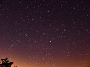 Gökyüzü Perseid meteor yağmuruyla renklendi