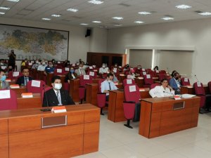 Rektör Aldemir, kadına karşı şiddet toplantısına katıldı