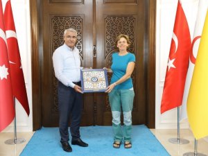 Başkan Güder, Arslantepe kazı heyeti başkanı Restelli’yi konuk etti