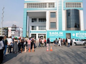 Kepez’de kampanyanın ilk gününde 210 kişiye aşı yapıldı