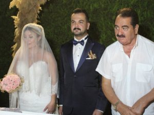 Tatlıses’in kızım dediği Şule Çınlama İzmir’de evlendi