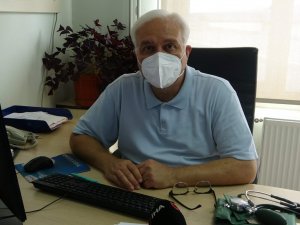 Prof. Dr. Tevfik Özlü: "Covid olanların yaş oranı giderek düşüyor"