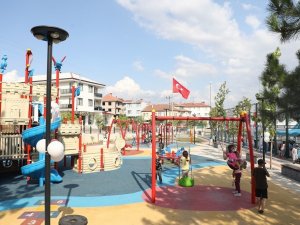 Kendi enerjisini üreten akıllı park törenle açıldı