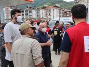 Darıca’dan deprem bölgesine yardım eli uzandı