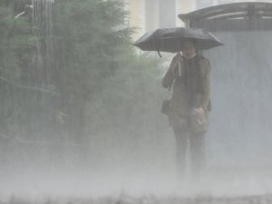 Meteorolojiden kuvvetli yağış uyarısı