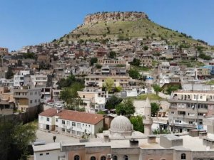 Mardin’e hafta sonu turist akını