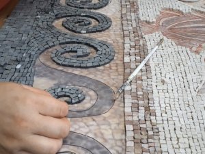 Samsat’ta tarih mozaiklerle yeniden canlanıyor