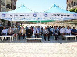 Battalgazi’deki depremzedeler köy tipi evlerine kavuştu