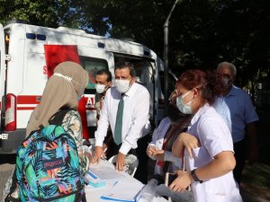 Covid-19’dan korunmanın yolu aşı olmaktan geçiyor