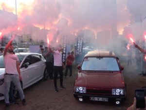 Tatvan’da ilk defa düzenlenen araba fuarına vatandaşlardan büyük ilgi