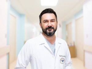 Cerrahi’nin nöroloji kadrosu Prof. Dr. Erdoğan ile daha da güçlendi