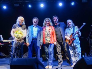 Moğollar müzik grubu Bileciklilere güzel bir gece yaşattı