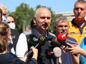 Bakan Karaismailoğlu: “Hedefimiz kalıcı köprülerin 2 ay içerisinde bitirilmesi”