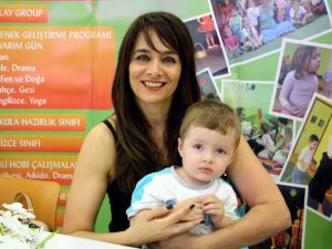 Neşe Erberk, Aydınlı Miniklerle Buluştu