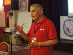 Uzmanlar uyardı: “Aydın’ın yapı stoku alarm veriyor, altı da üstü de çürük"