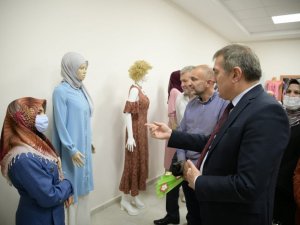 Mamak’ta el emeği eserler görücüye çıkıyor