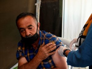 Mavi kategoride bulunan Isparta’da aşılama tüm hızıyla devam ediyor