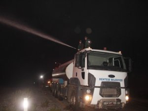 18 tonluk su tankerleri yangınlarda önemli rol aldı