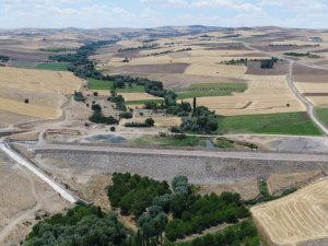Aksaray Ortaköy Harmandalı Göleti’nin tamamlandığında ekonomiye 2 milyon lira katkı sağlanması hedefleniyor