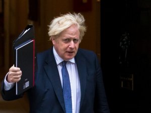 Johnson, bir kez daha Covid-19 kısıtlamalarını ihlal etmekle suçlanıyor