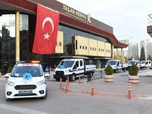 49 hizmet aracı, 3 yıllık kira bedeli yerine belediyenin oldu