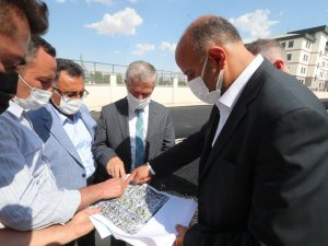 Milletvekili Kirazoğlu asfalt çalışmalarını inceledi