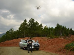 Kütahya’da ormanlık alanlar hem karadan, hem havadan denetleniyor