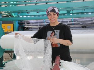 Milyonlarca balon balığını tek seferde yakalayacak özel ağ üretiliyor