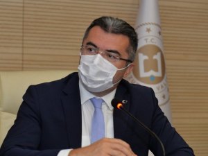 Erzurum Valisi Memiş: “Bir göç kriziyle karşılaştık, devlet sınırı duvarlarla, tel örgülerle ve kameralarla kontrol altında tutuyor”