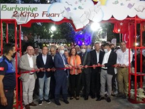 2. Burhaniye Kitap Fuarı açıldı