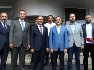 Başkan Soyer’den AK Parti’li Sürekli’ye iadeiziyaret