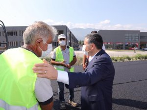 Sanayi bölgesinde asfaltlama başlatıldı