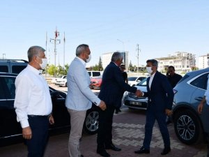 Milletvekili Aydın, ATSO yönetimiyle bir araya geldi