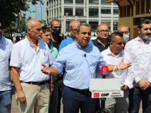 Vakıflar’ın kiralarını ödeyemeyen esnafı icraya vermesine tepki