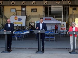 AB Komisyonu Başkanı Leyen: "Taliban’ı tanımıyoruz, siyasi temasımız yok"