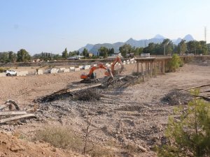 Çakırlar yolu üzerine yeni köprü yapılıyor