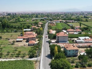 Konya Büyükşehir Ereğli’de bu yıl 22,6 kilometre mahalle yolu yapıyor