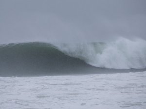 Henri Kasırgası, tropikal fırtına olarak ABD’ye ulaştı