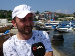 Trabzonlu balıkçının köpekbalığı ile gülümseten diyaloğu