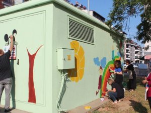 Alaşehir ressamlarla güzelleşiyor