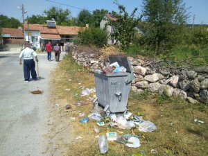 Kütahya’nın İnli köyü sakinlerinin çöp isyanı