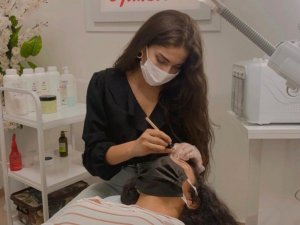 Kalıcı makyajın en etkili adresi: Dalmış Beauty