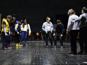 Ankara Büyükşehir Belediyesinden çocuklara ücretsiz drama eğitimi