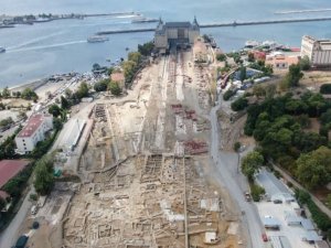 Haydarpaşa Garı çevresindeki kazılarda tarihi yapılar gün yüzüne çıkmaya devam ediyor