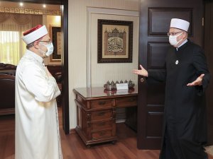 Diyanet İşleri Başkanı Ali Erbaş: “Olmazsa olmazımız, Kur’an ve sünnet çizgisine riayet etmektir”