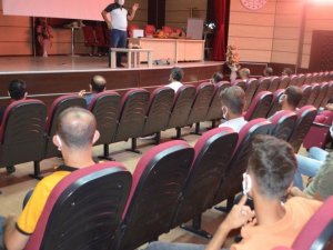 Kurum ve kuruluş personellerine ilk yardım eğitimi verildi