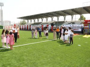 2021 yılı yaz Kur’an kursu düzenlenen şenlikle tamamlandı