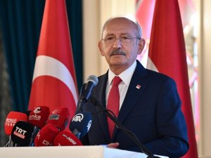 CHP lideri Kılıçdaroğlu: “Öğretmenler meslek kanunu mutlaka çıkması lazım”