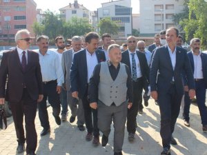 Fatih Erbakan, afet bölgesi Türkeli’yi ziyaret etti